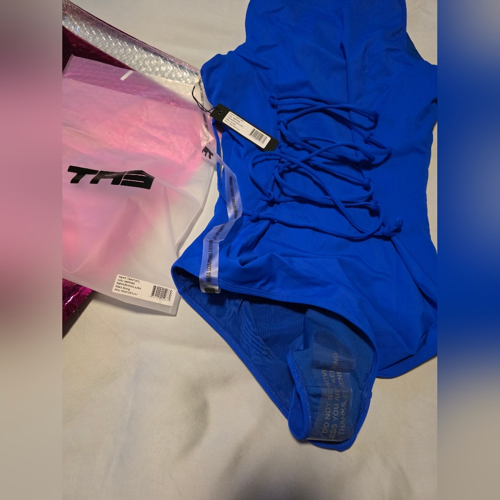 TA3  Waist Cinching SWIMSUIT - Picture 7 of 12